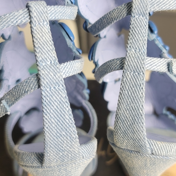 Authentic Giuseppe Zanotti cruel summer wing shoes hight heel Bule unique size36 - Picture 3 of 9